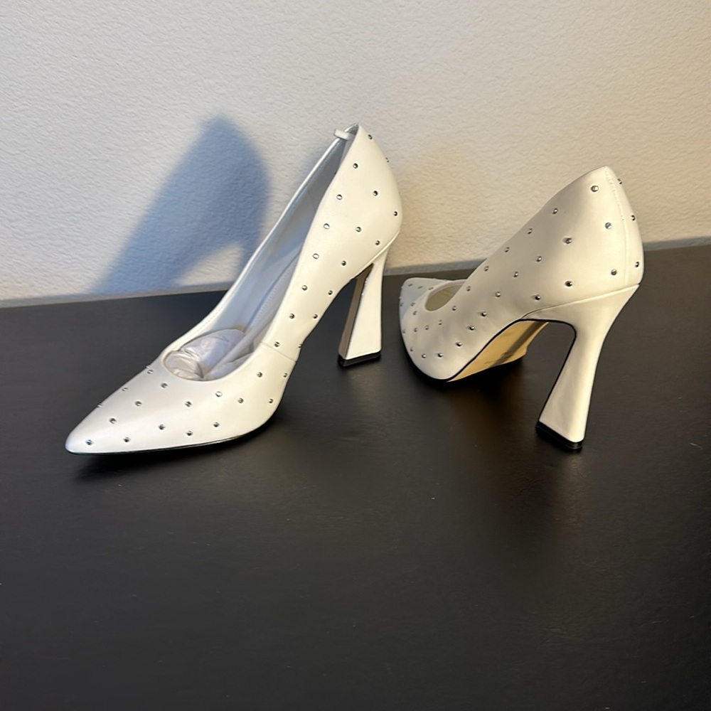 Nine West | “Tenry” White Pumps